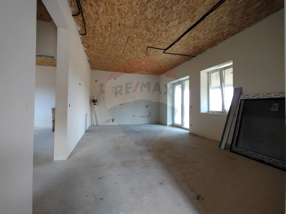 71.000 EUR