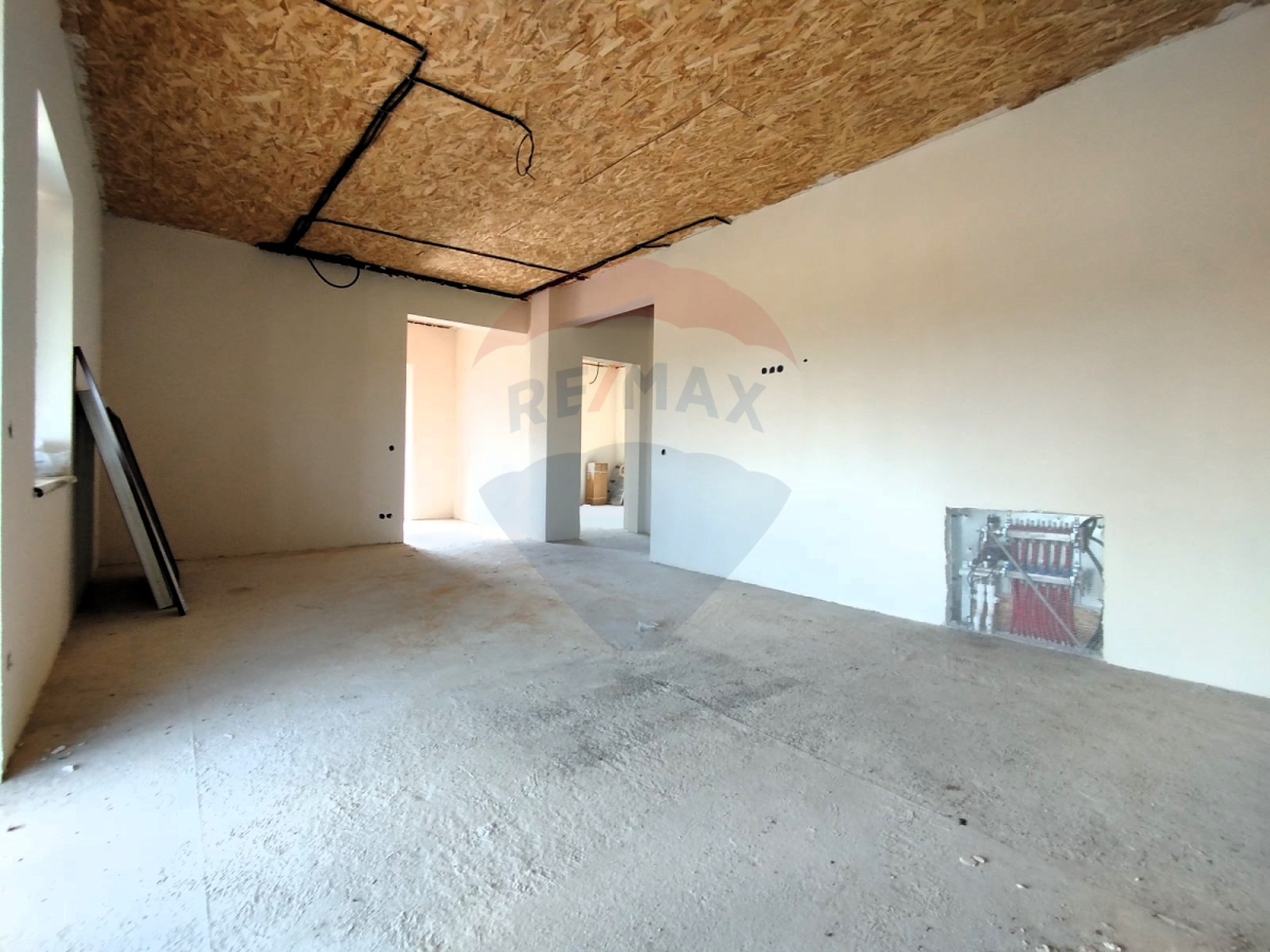 71.000 EUR