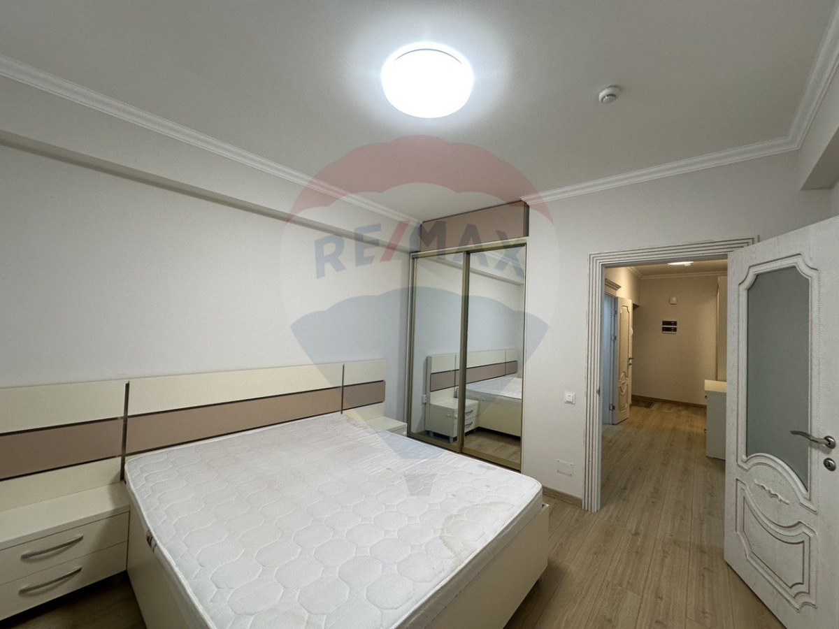 139.900 EUR
