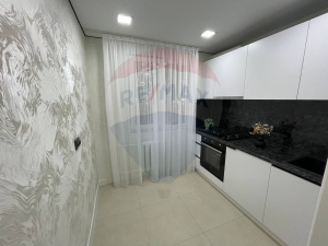 87.900 EUR