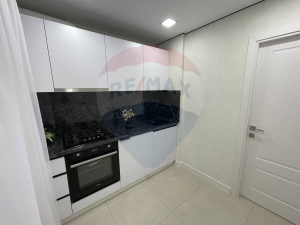 87.900 EUR