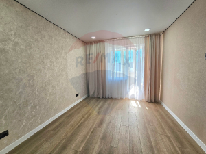 117.900 EUR