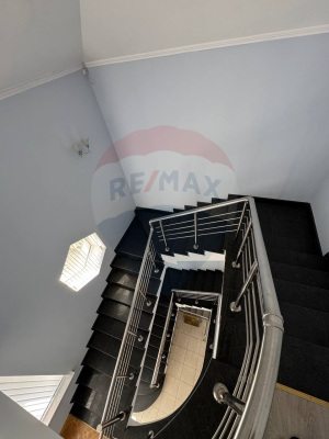 845.500 EUR