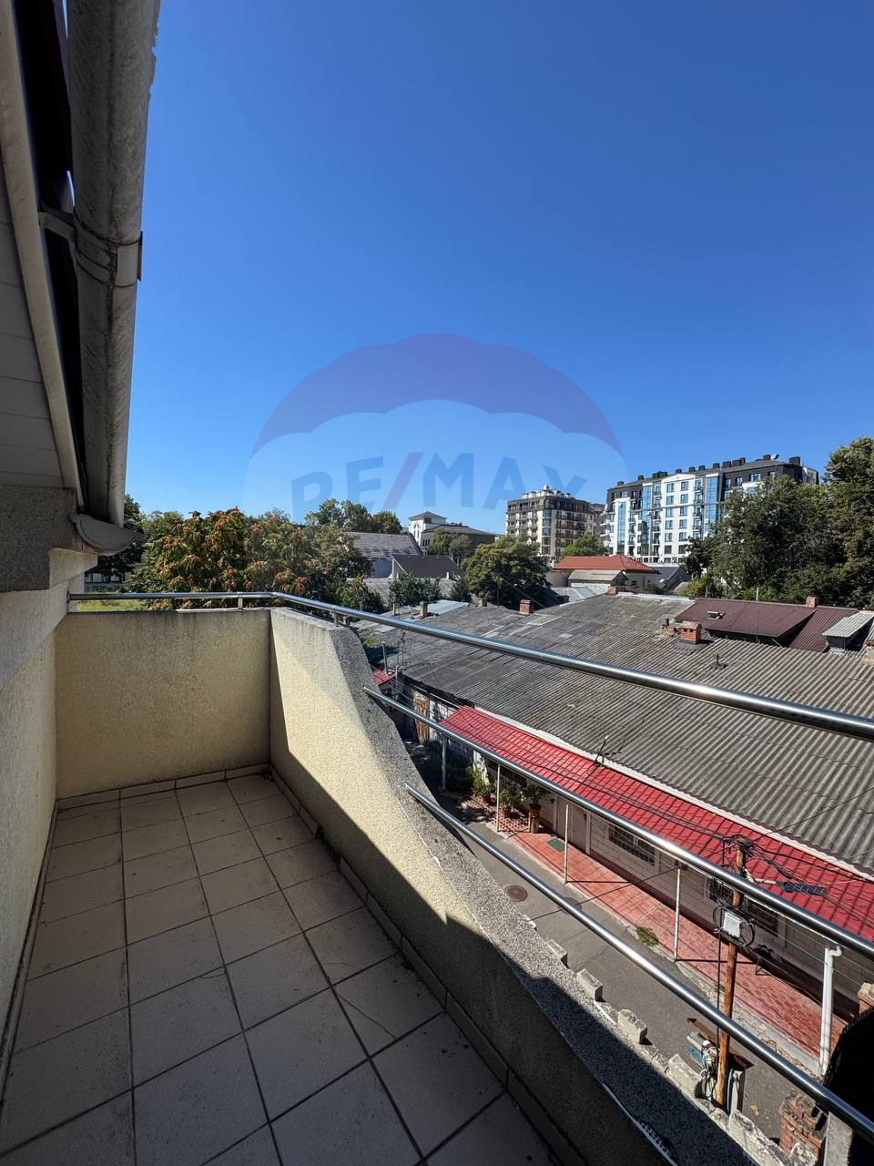 845.500 EUR