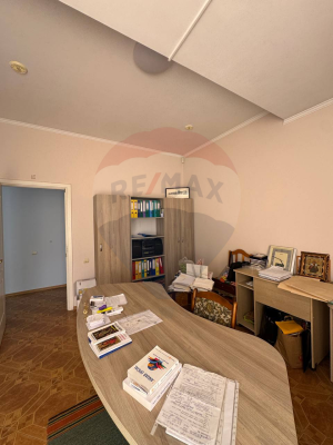 845.500 EUR
