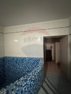 845.500 EUR