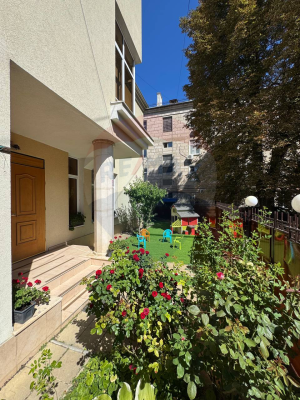 845.500 EUR