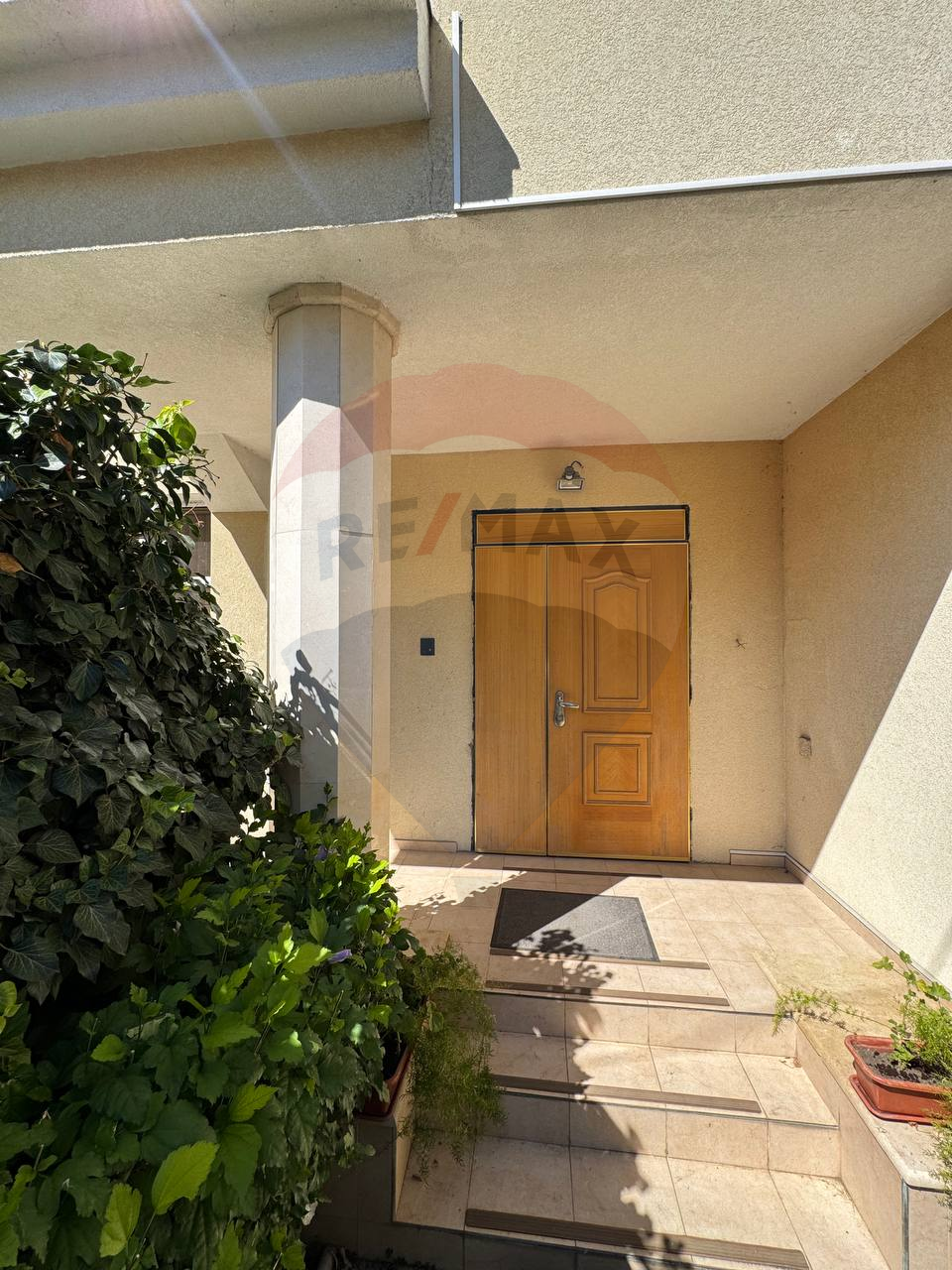 845.500 EUR