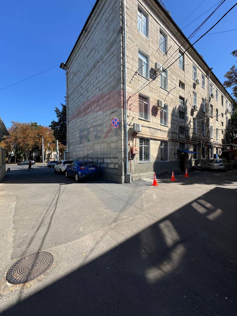 845.500 EUR