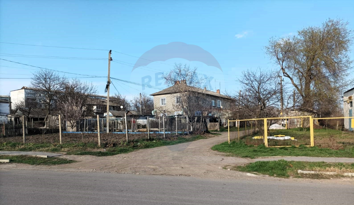 7.000 EUR