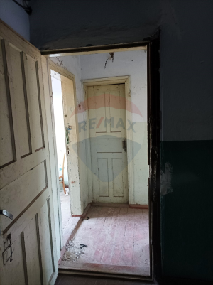 7.000 EUR