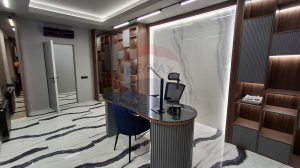 565.000 EUR