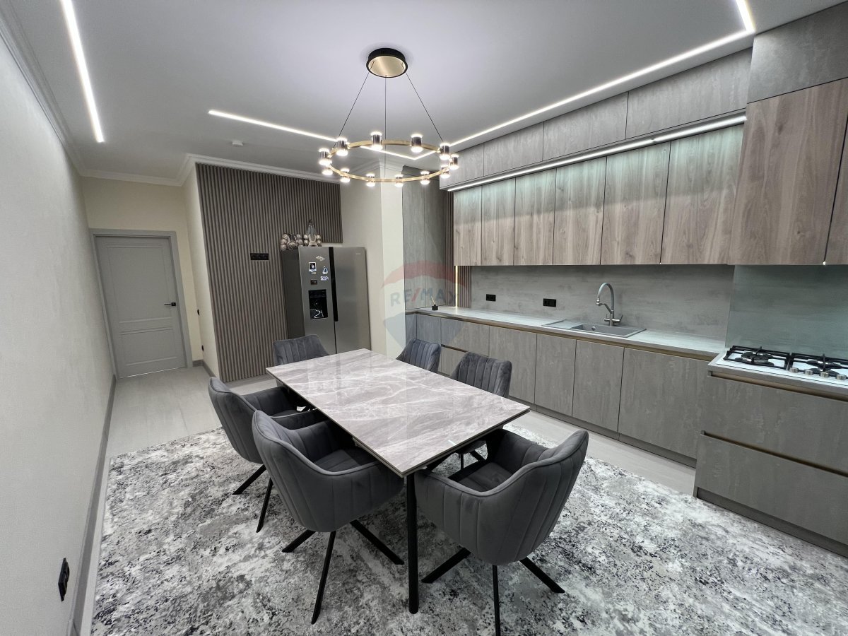 199.000 EUR