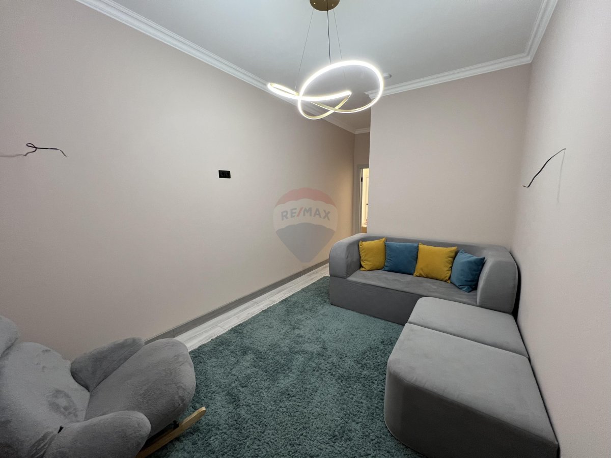 199.000 EUR