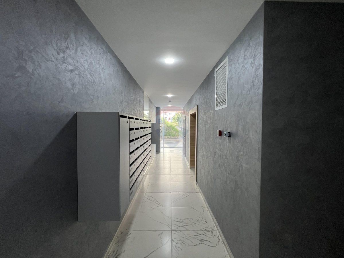 199.000 EUR