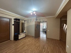 650 EUR