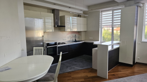 229.000 EUR