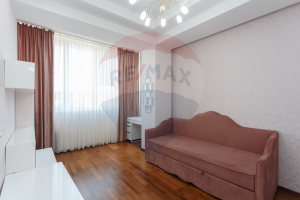 229.000 EUR