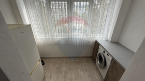 400 EUR