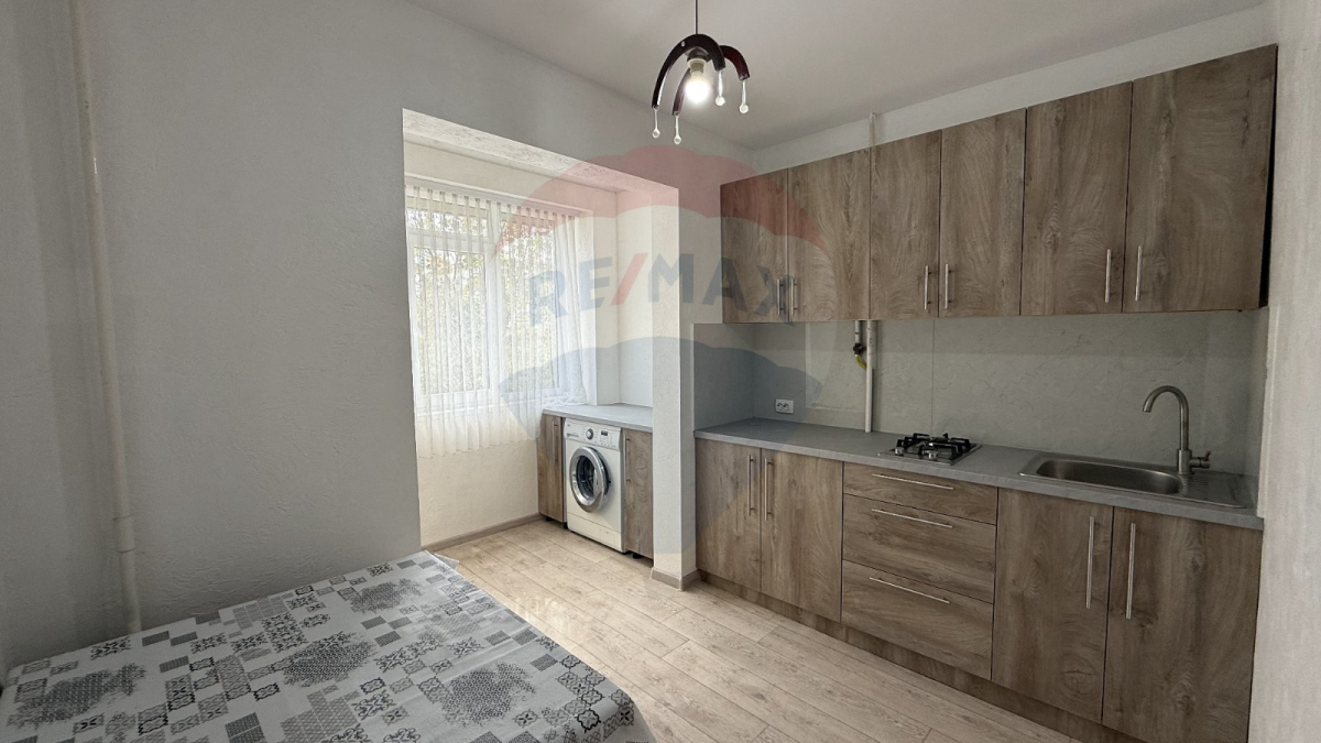 400 EUR