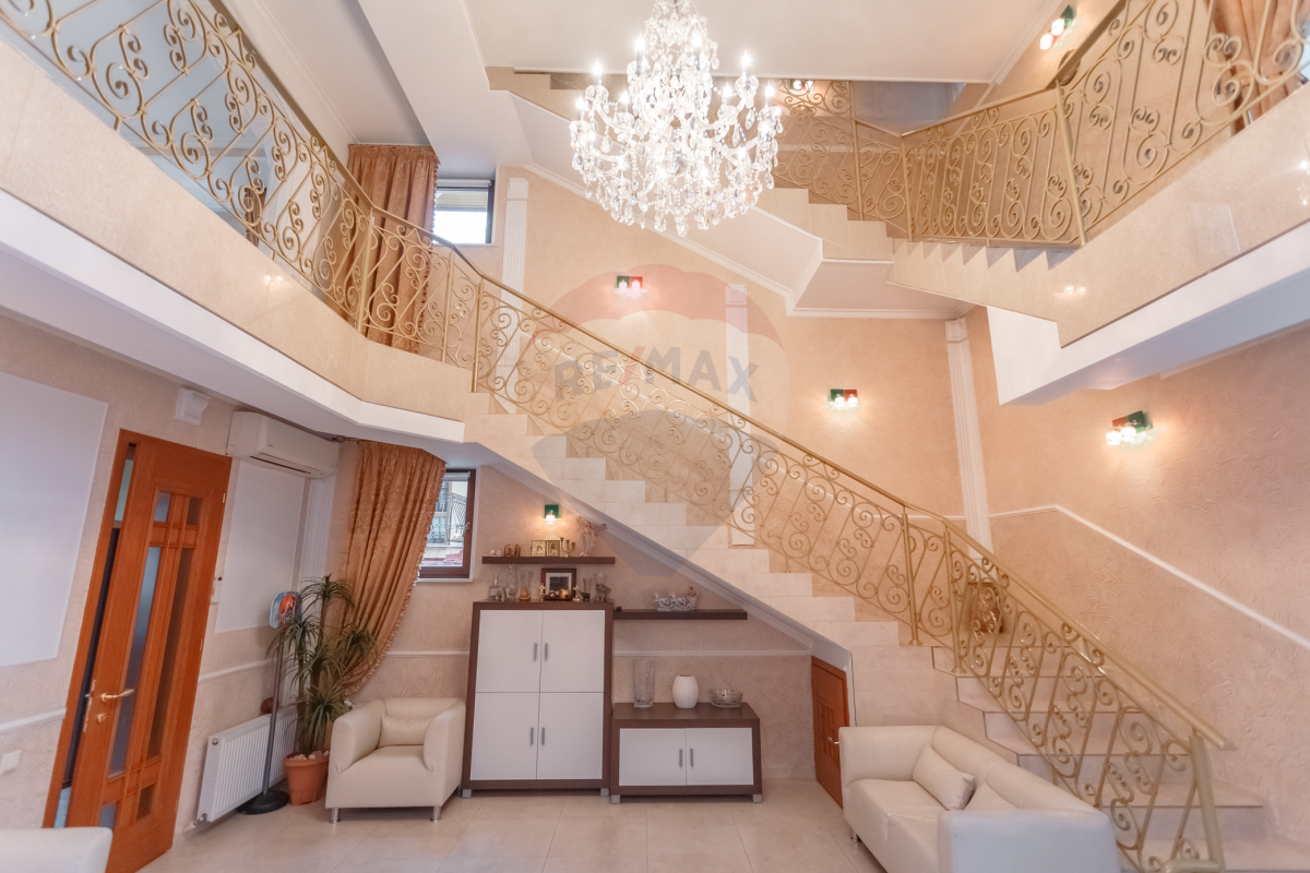 780.000 EUR