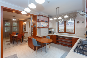 780.000 EUR
