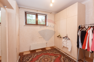 780.000 EUR