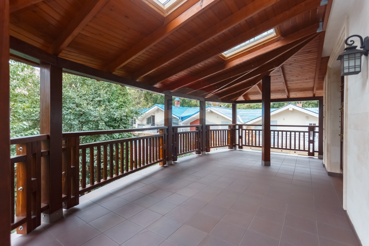 780.000 EUR