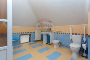 780.000 EUR
