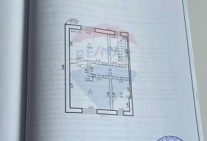 135.000 EUR
