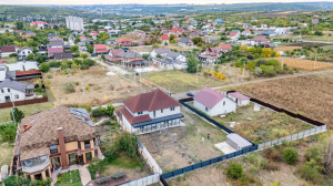 135.000 EUR