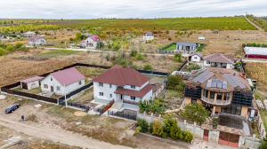 135.000 EUR