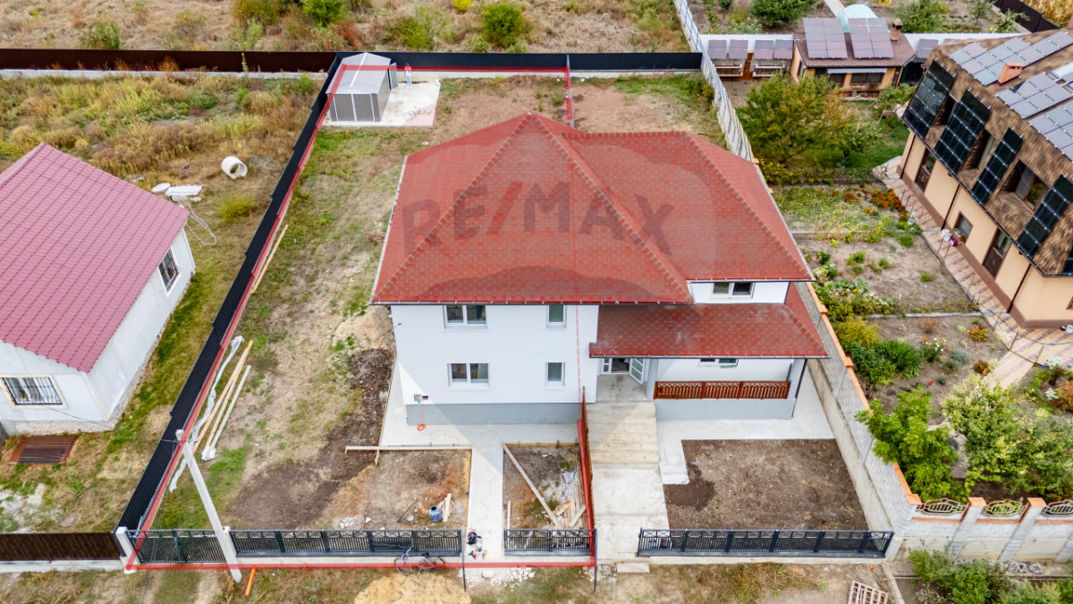 135.000 EUR