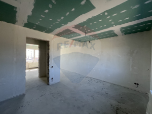 135.000 EUR