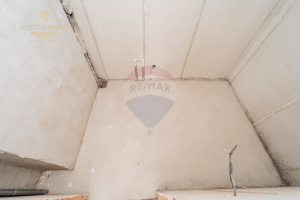 135.000 EUR