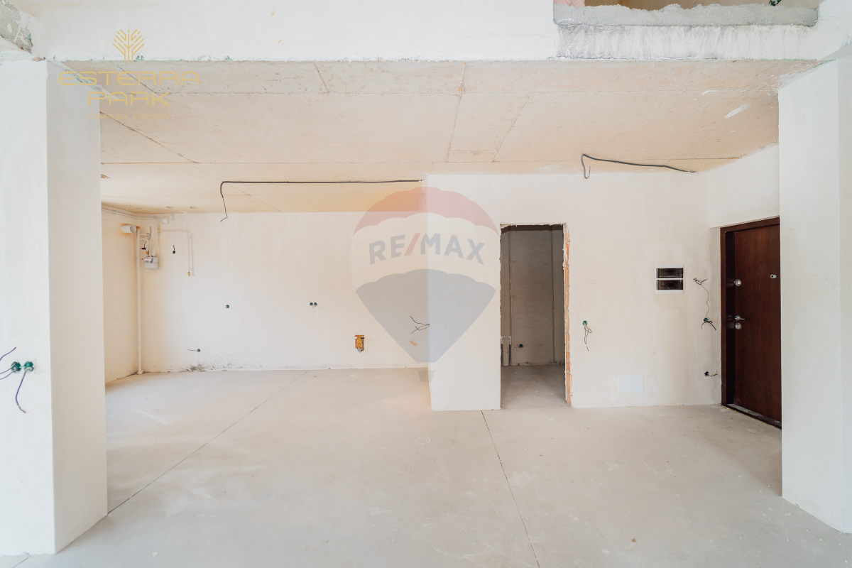 135.000 EUR