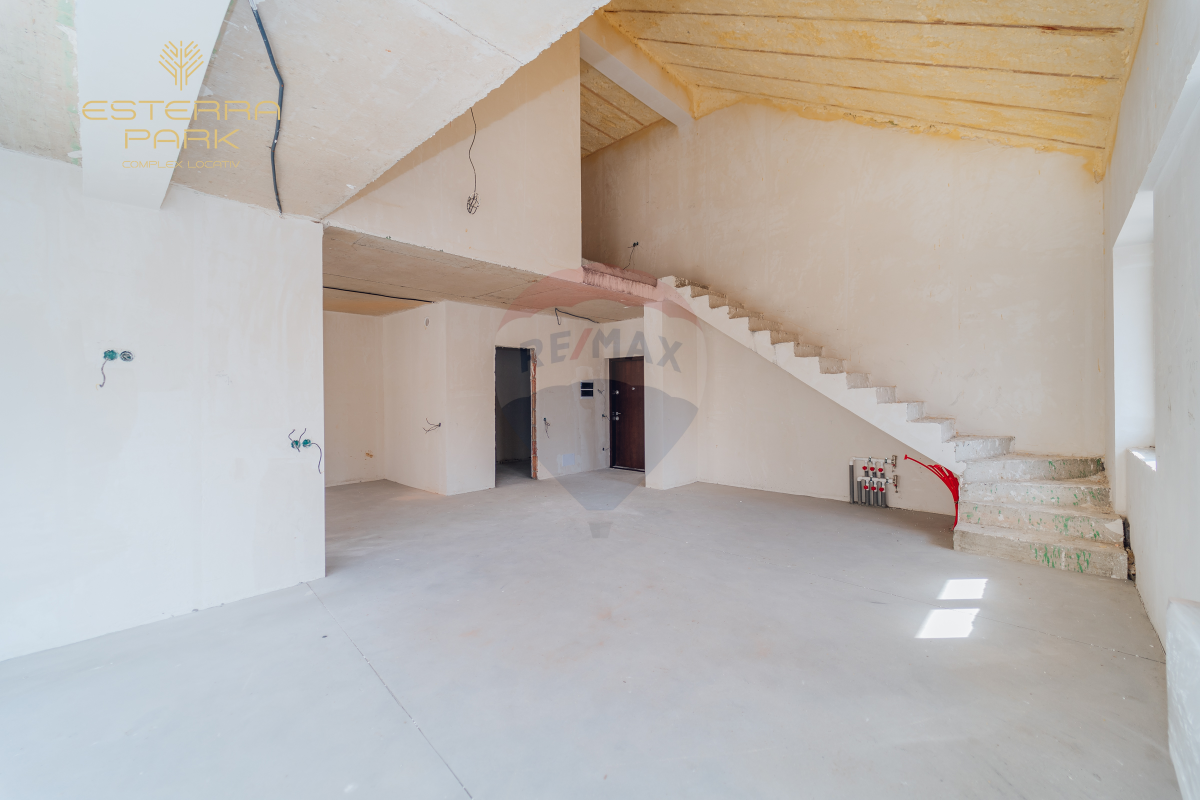 135.000 EUR