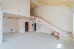 135.000 EUR