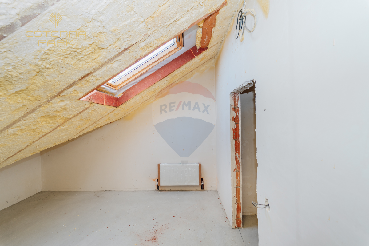 135.000 EUR