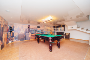 1.600 EUR