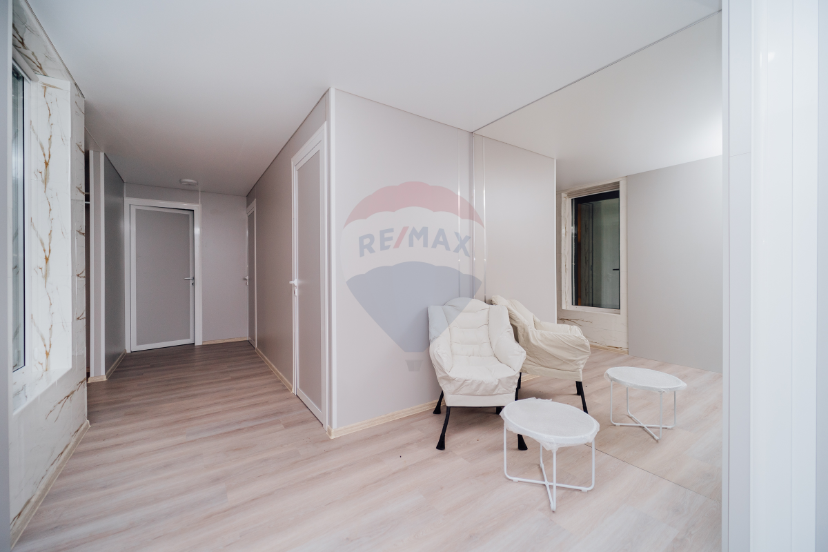 254.000 EUR