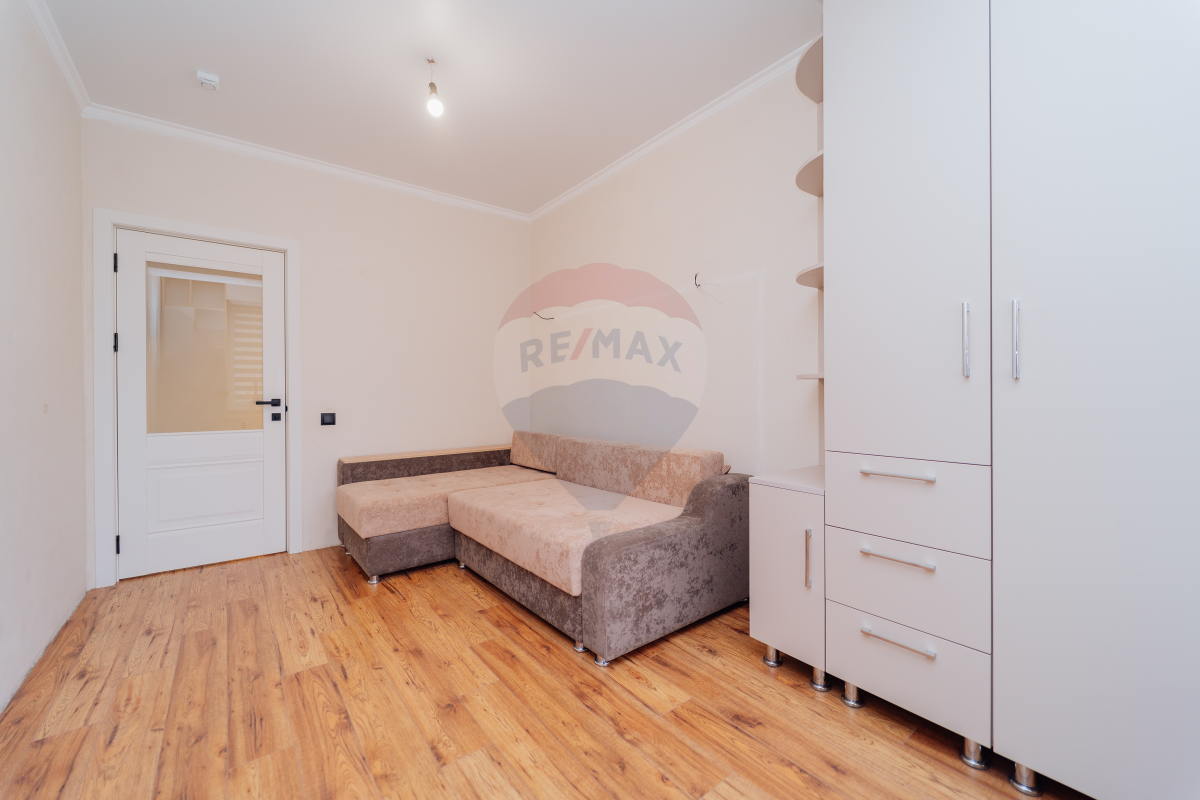 118.000 EUR