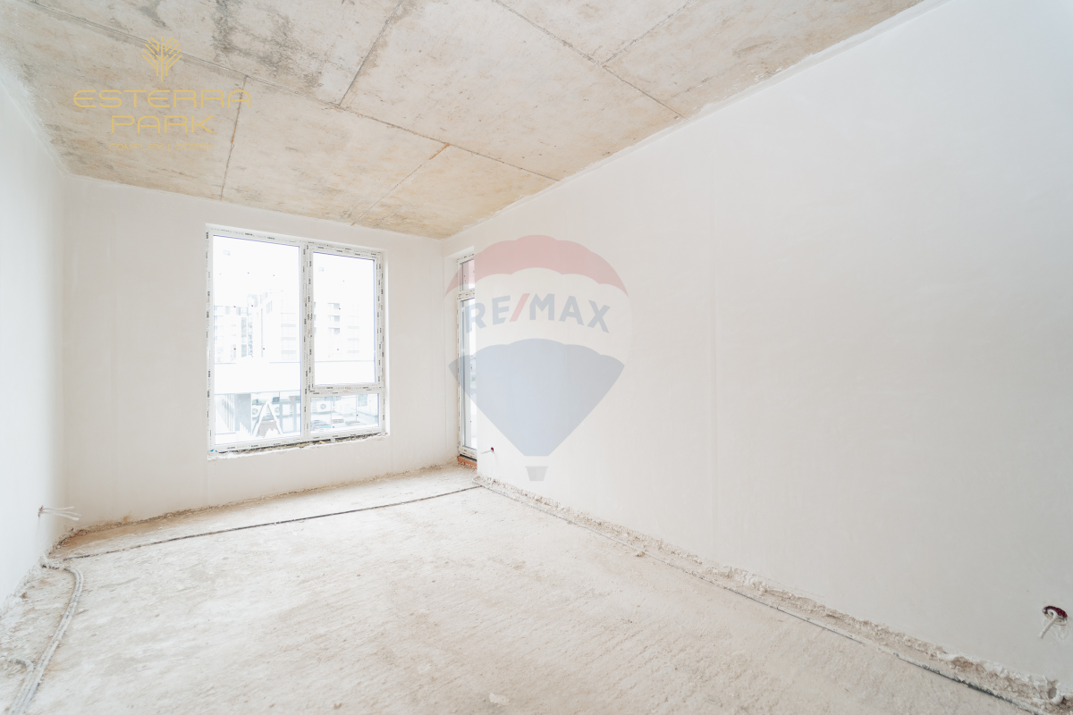 112.000 EUR