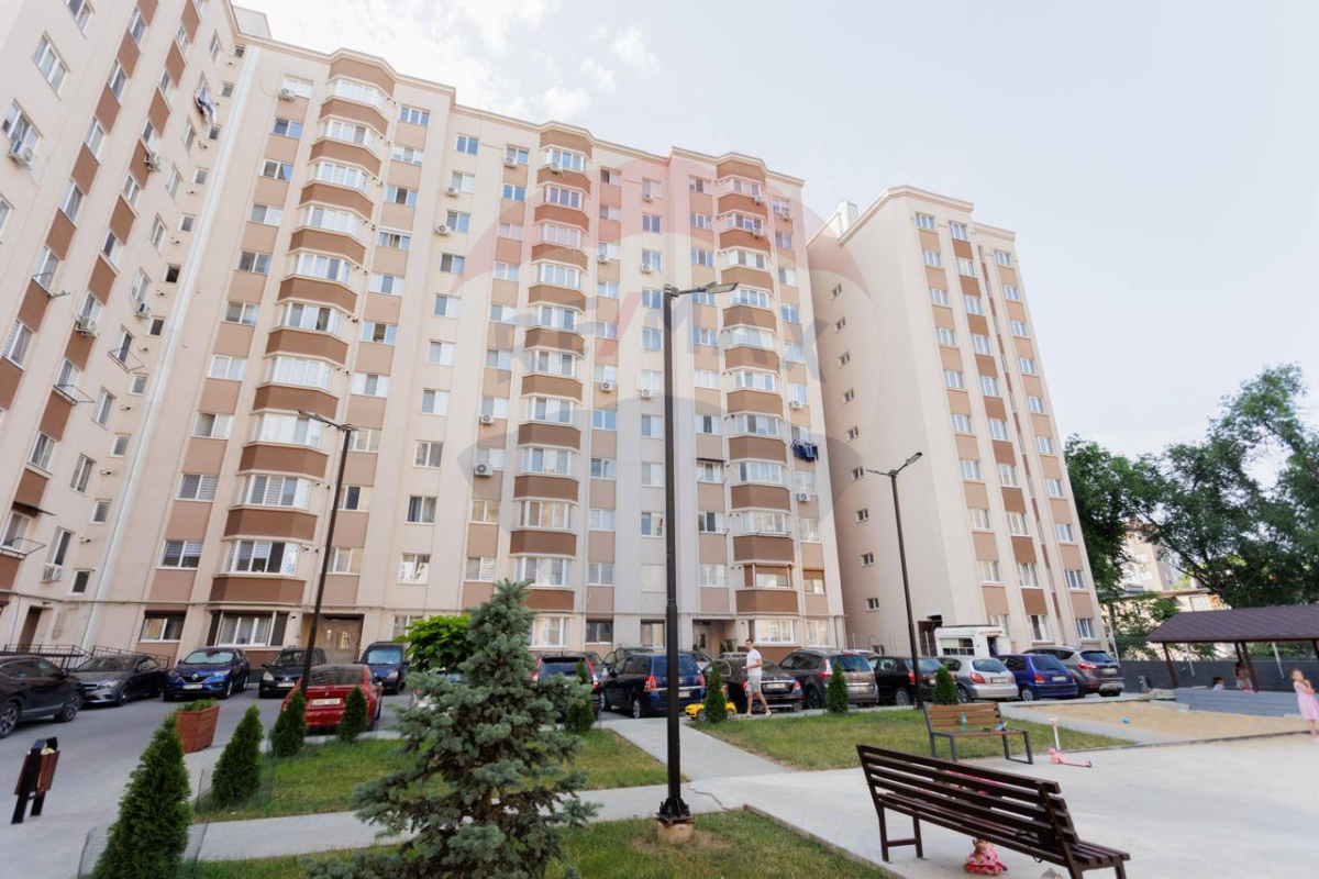 450 EUR