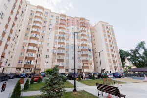 450 EUR