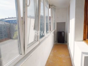 58.900 EUR