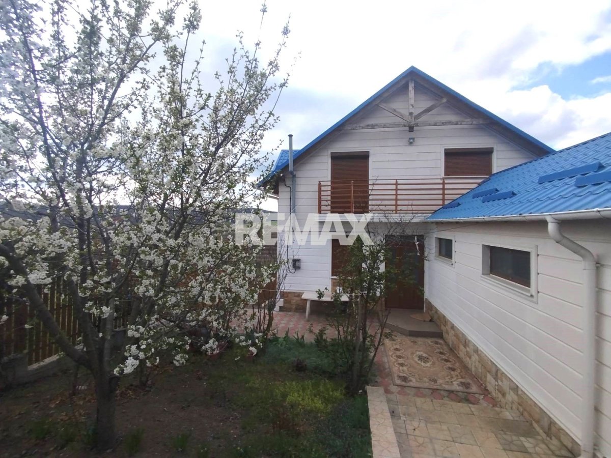 139.900 EUR