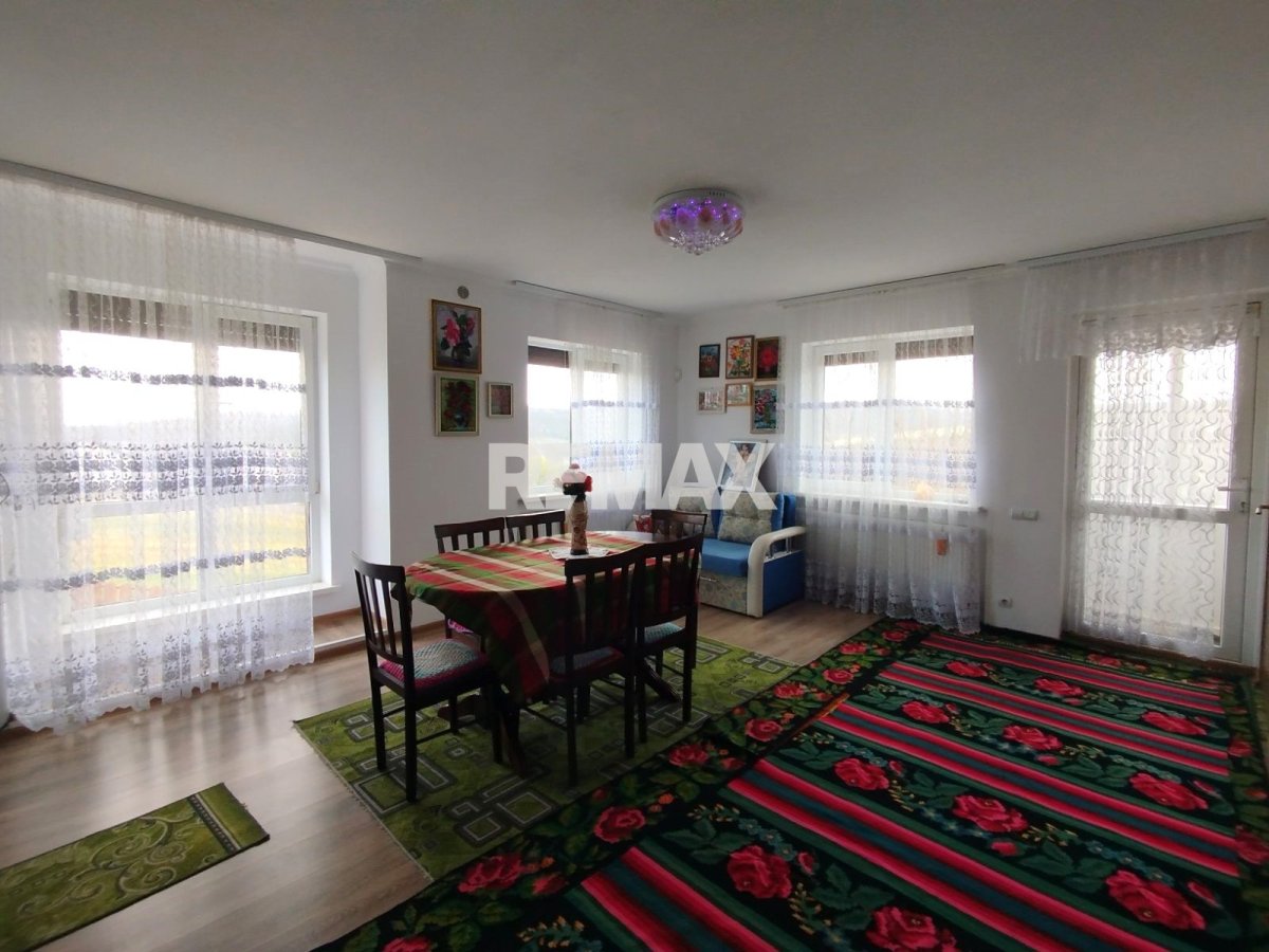 139.900 EUR