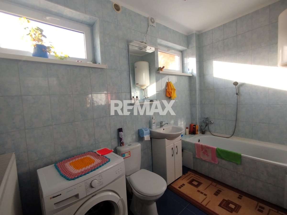 139.900 EUR