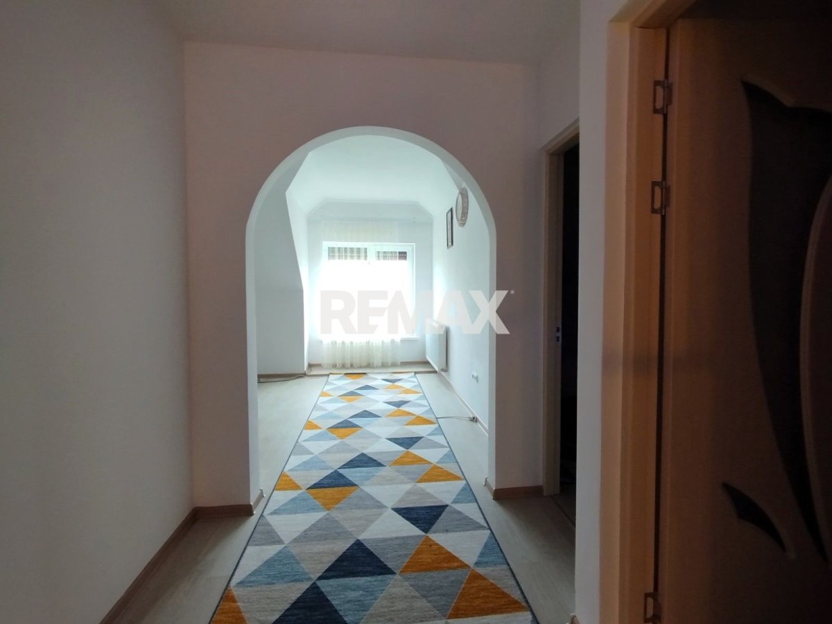 139.900 EUR
